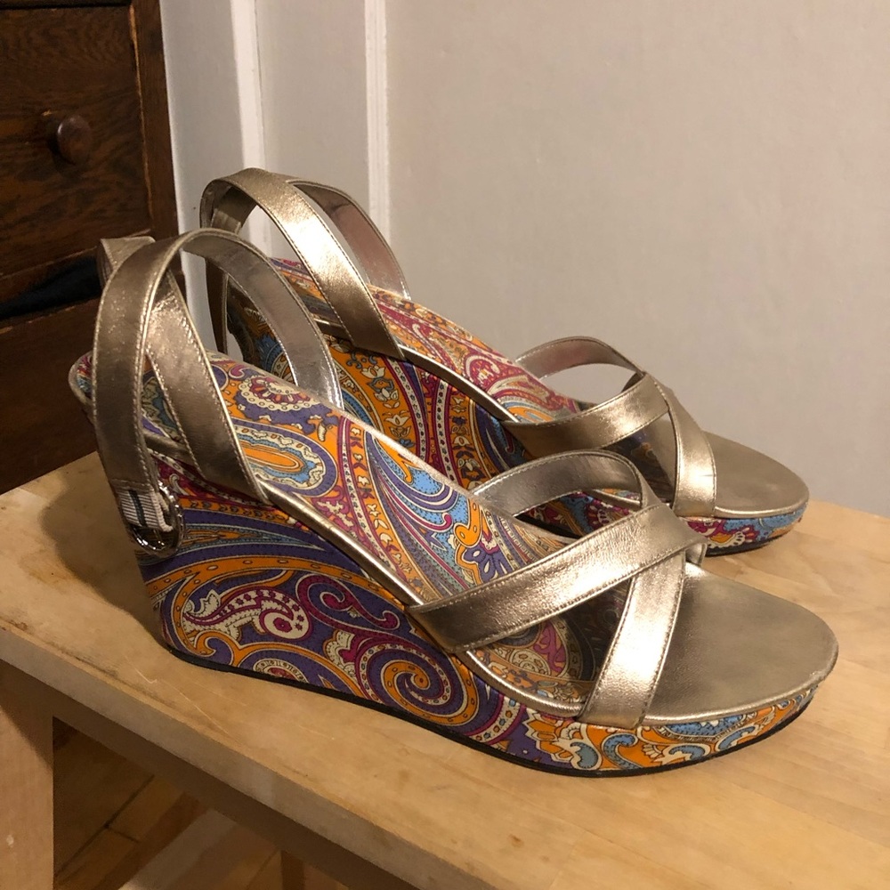 Vintage (2005) Magnolia Metallic Wedges with Paisley Design